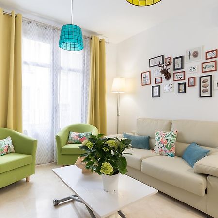 Homemalaga Alamos Luxury Luaran gambar