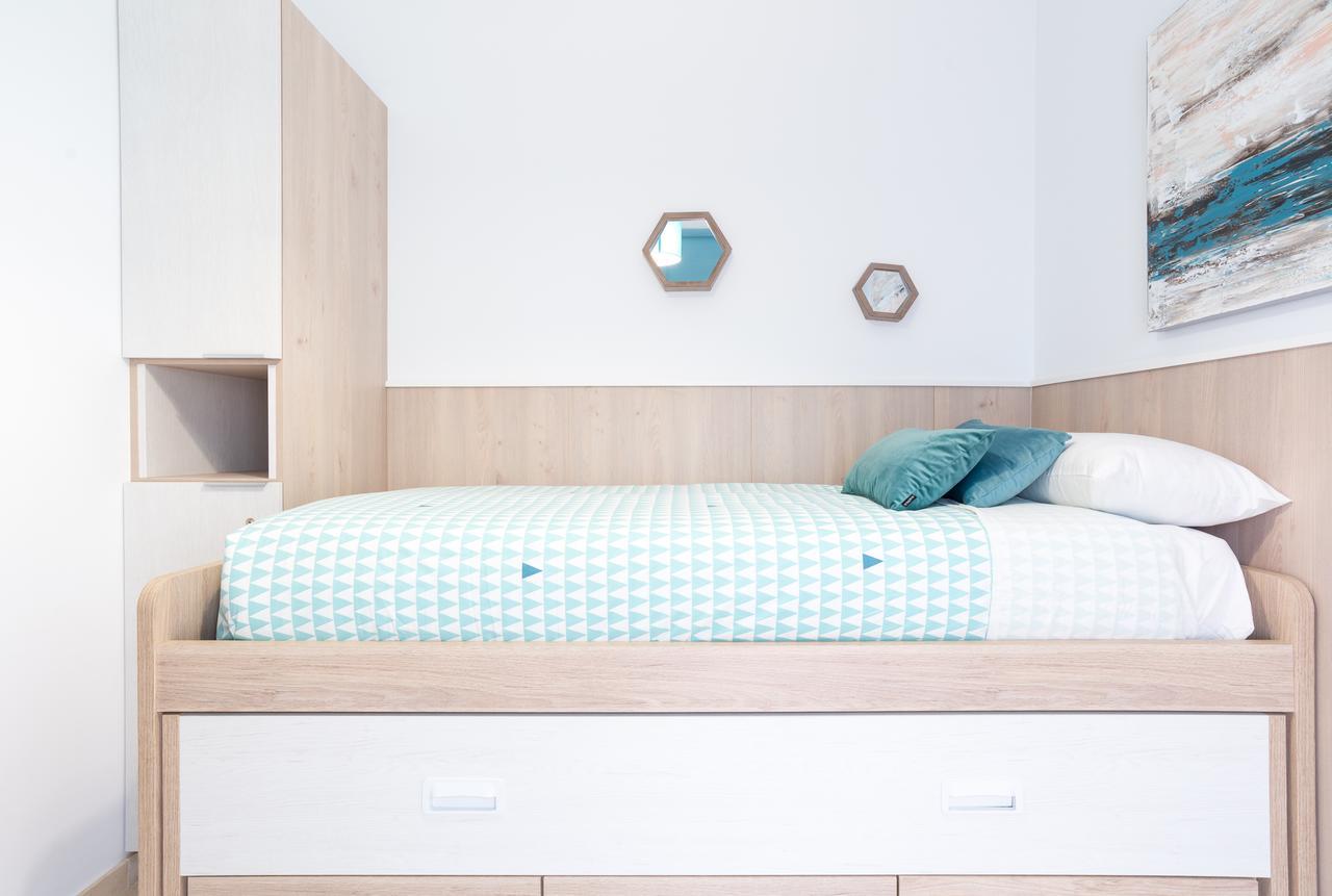 Homemalaga Alamos Luxury Luaran gambar